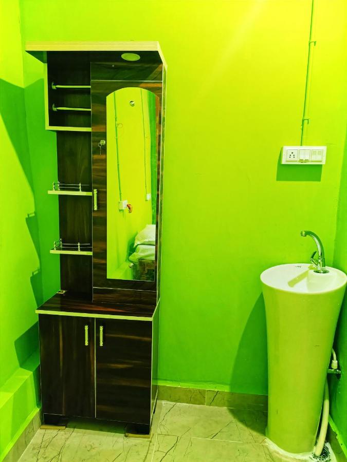 Sirihomestay Хампи Екстериор снимка